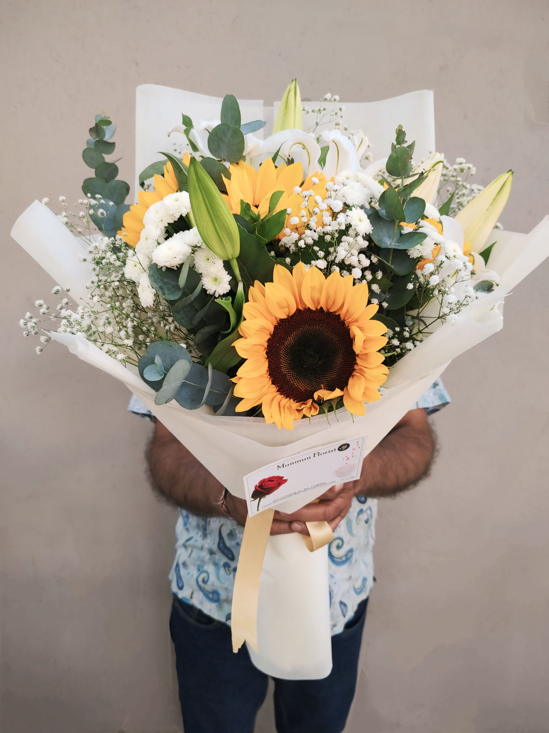 Sunflower and Lily bouquet munmunflorist